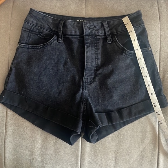 WOMENS - Super high rise mom black shorts - Size 1/25 - Picture 7 of 7